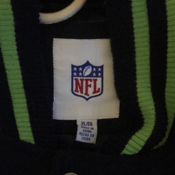 Seahawks jacket - Picture 3 of 3
